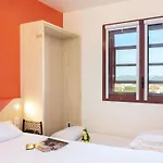 Ibis Budget Centre Renove En 2025 - Economique Au Centre De Hotel 2*