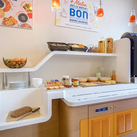 Hotel Ibis Budget Centre - Economique Au Centre De 2*