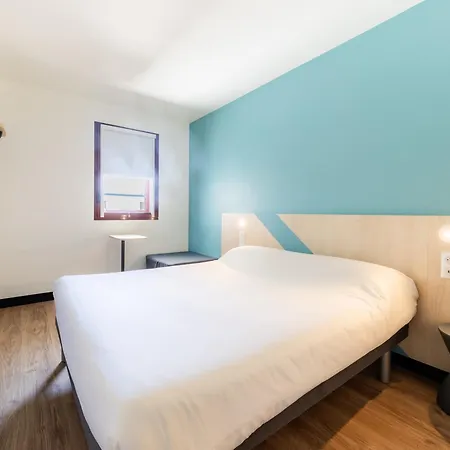 Ibis Budget Centre Renove En 2025 - Economique Au Centre De Ξενοδοχείο Περπινιάν