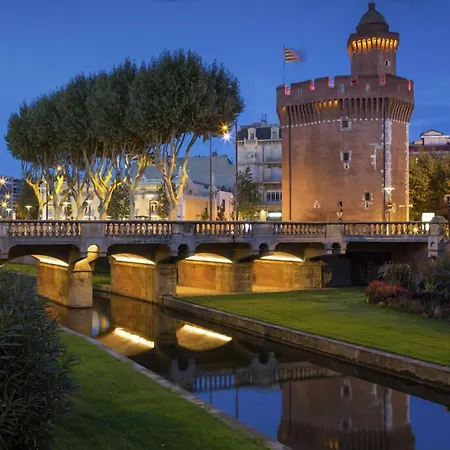 Ibis Budget Centre Renove En 2025 - Economique Au Centre De 2* Περπινιάν