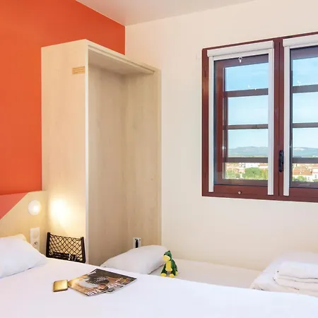Hotel Ibis Budget Centre - Economique Au Centre De 2*
