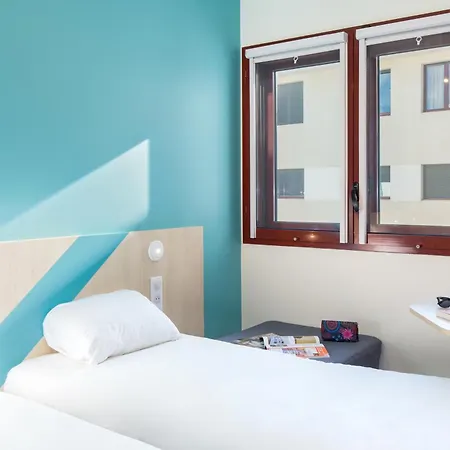 Ibis Budget Centre Renove En 2025 - Economique Au Centre De 2*